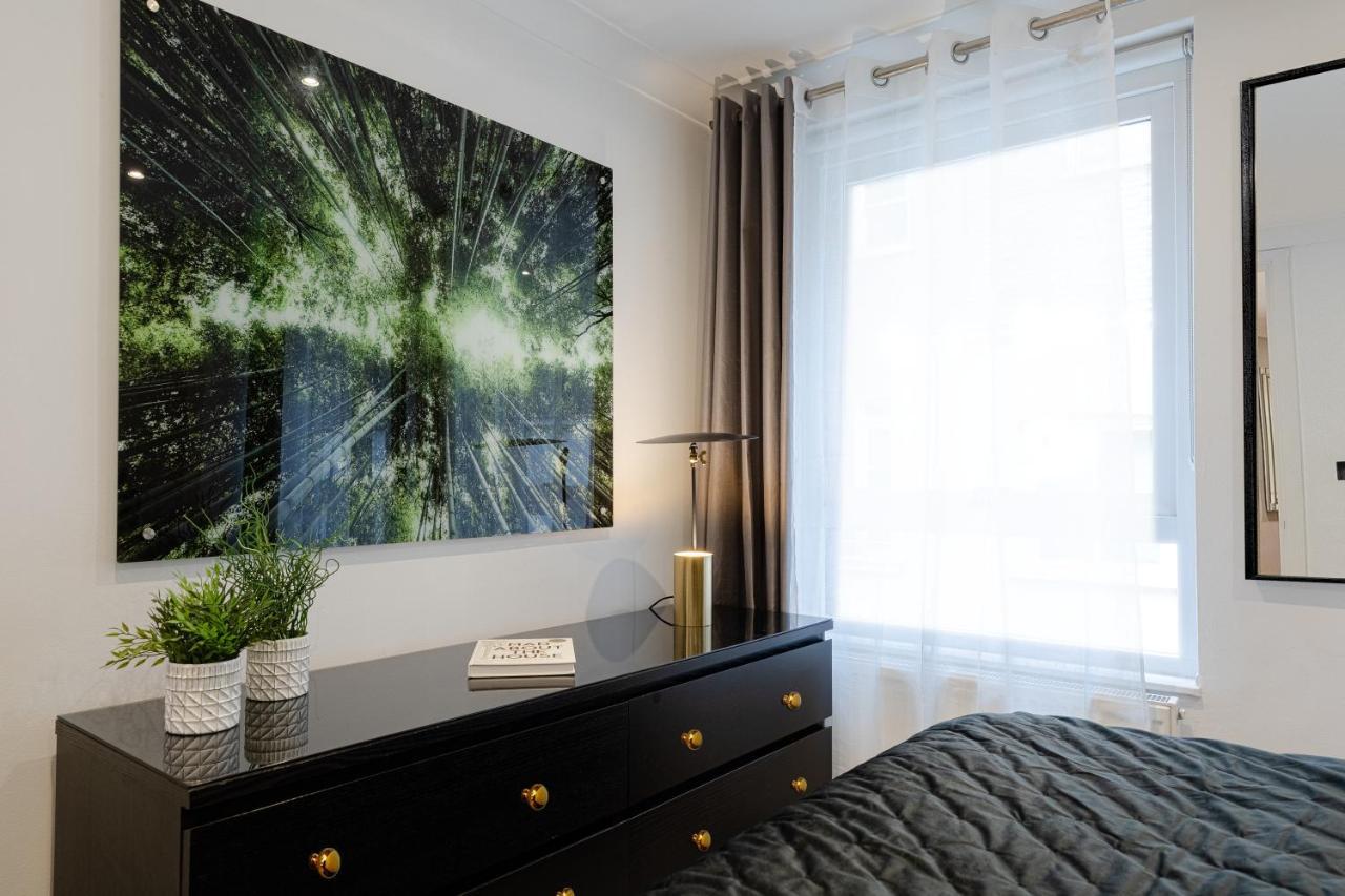 Explore The Most Exquisite West-End From A Harrods Family And Couple Home Londýn Exteriér fotografie